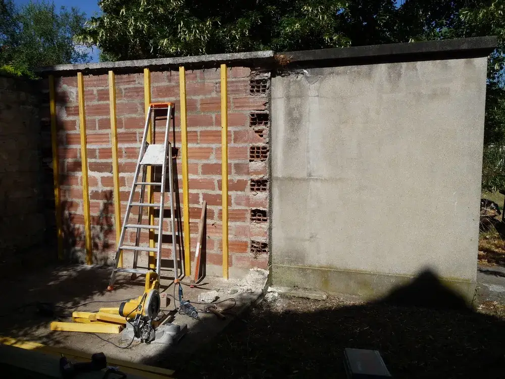 Bardage en cours de réalisation (1)