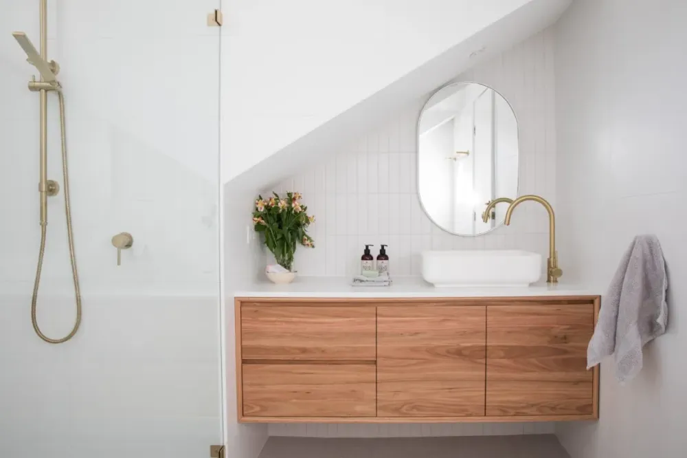 Pose et création de salle de bain près de Épône