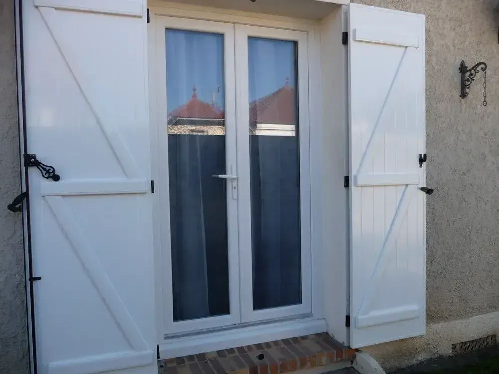 Fenêtres bois, PVC et aluminium